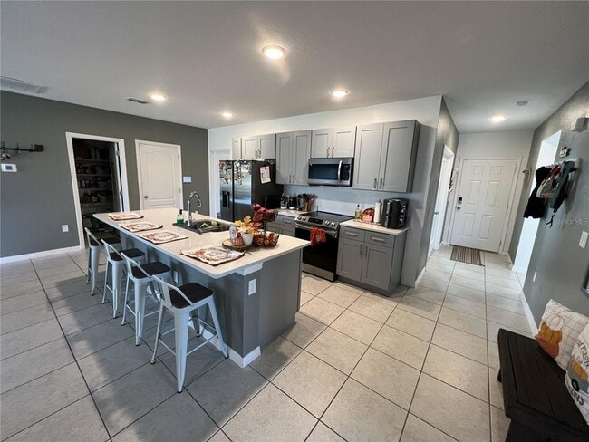 1106 Althea Dr, Unit 14-102 in Indian Lake Estates, FL - Building Photo - Building Photo