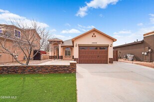 14696 Jesus Almeida in El Paso, TX - Building Photo