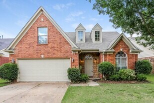 4832 Ashcroft Dr in Memphis, TN - Building Photo