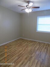 11 Clematis Ct in Lafayette, LA - Foto de edificio - Building Photo