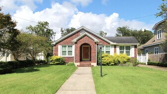 1716 E Hernandez St in Pensacola, FL - Building Photo