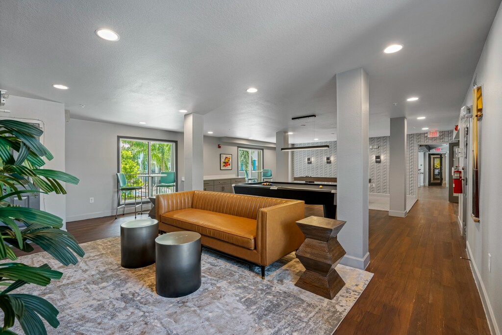 Vue Tampa Student Housing Apartments in Tampa, FL