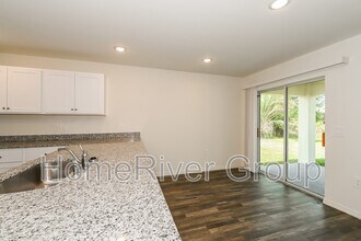 3615 Caloosa Pkwy in Cape Coral, FL - Building Photo - Building Photo