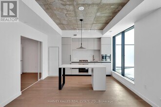 1734 Bayview Ave in Toronto, ON - Building Photo - Building Photo