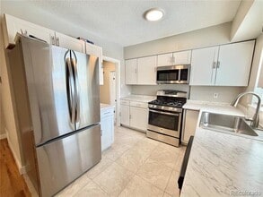 988 Yates St in Denver, CO - Building Photo - Building Photo