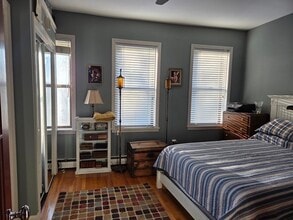 70 Clarendon St, Unit 4 in Boston, MA - Foto de edificio - Building Photo