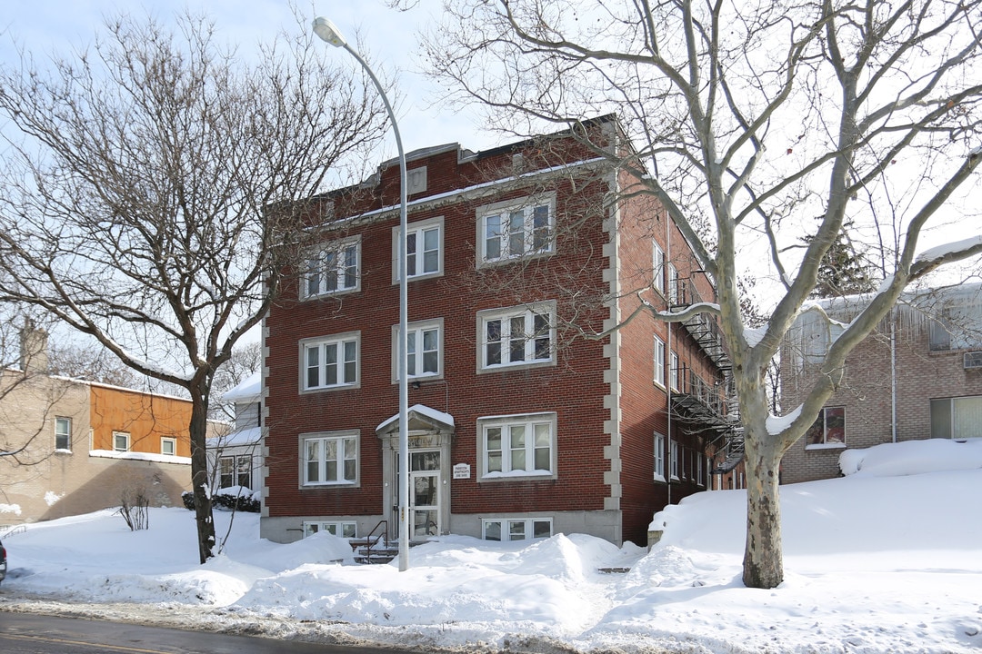 Parkview Apartments in Rochester, NY - Building Photo
