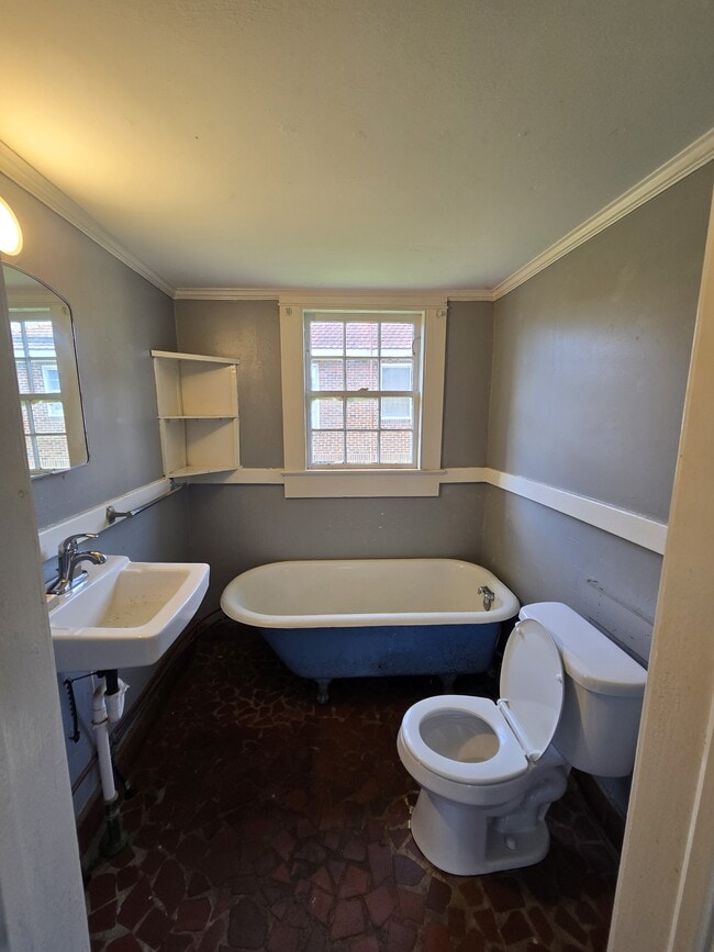 110 Morgan Ave in Greenwood, SC - Building Photo - Building Photo