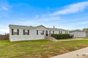 2676 Pahmeyer Rd in New Braunfels, TX - Building Photo