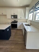 9328 N Bartlett Ln in Eagle Mountain, UT - Building Photo - Building Photo