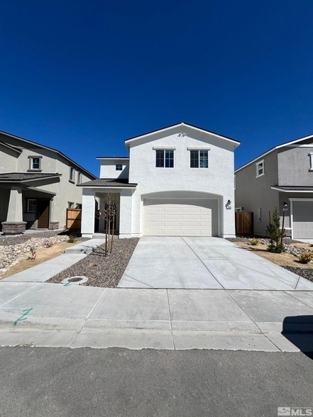 7919 Schist Rd in Sparks, NV - Foto de edificio - Building Photo