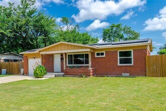 10514 Sandra Lynn Dr in Dallas, TX - Building Photo - Building Photo