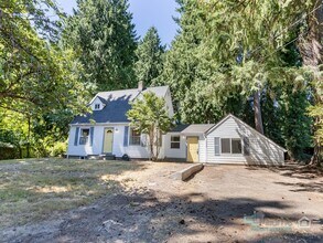 10940 SW Errol St in Tigard, OR - Building Photo - Building Photo