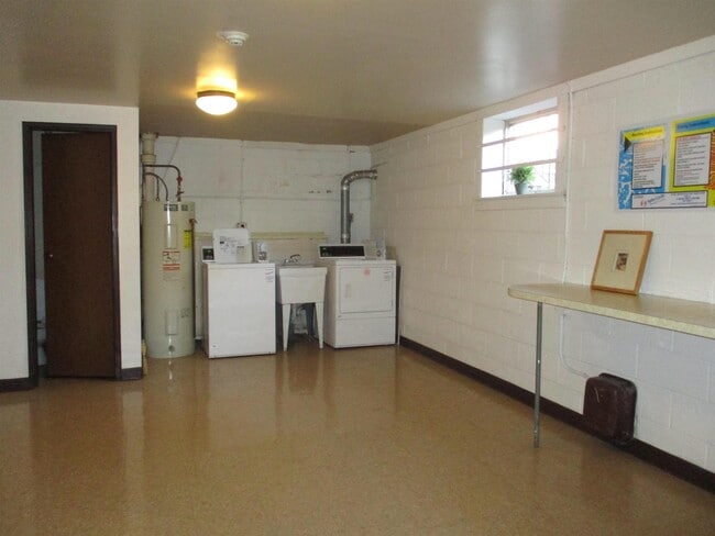 88 Feronia Wy in Rutherford, NJ - Building Photo - Building Photo