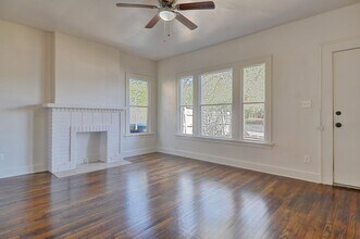 2844 Travis Ave in Fort Worth, TX - Building Photo - Building Photo