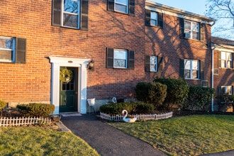 Highland Terrace Cooperative Apartments in Ossining, NY - Building Photo - Building Photo