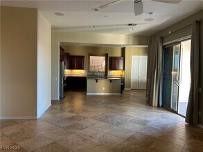 2685 La Boutique St in Henderson, NV - Building Photo - Building Photo