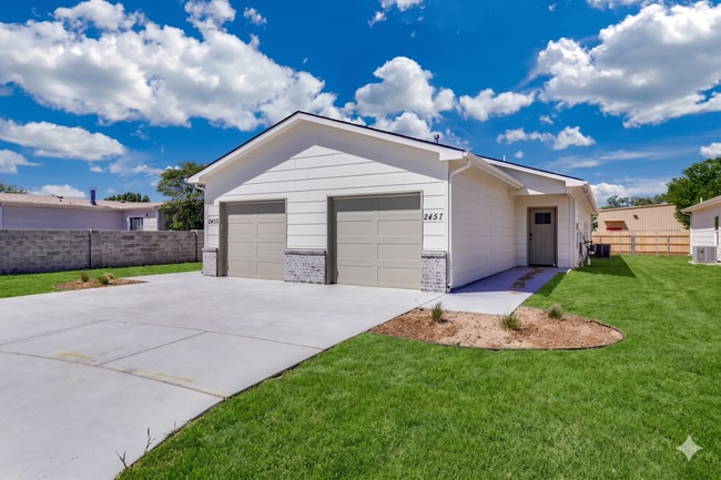 property at 2327 W MacArthur Rd