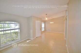 936 Delano Ct in Kissimmee, FL - Foto de edificio - Building Photo