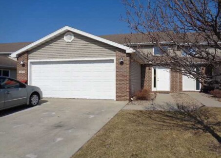1515 Prairie Dr in Story City, IA - Building Photo - Building Photo