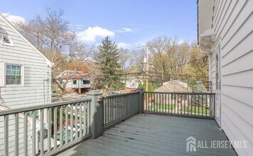 67 Pleasant Ave in Edison, NJ - Building Photo - Building Photo