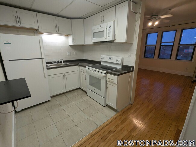 439 Cambridge St in Boston, MA - Building Photo - Building Photo