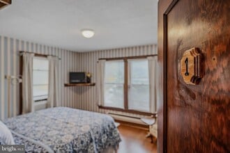 184 Wilkes St in Berkeley Springs, WV - Foto de edificio - Building Photo