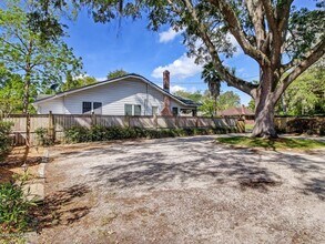 3612 Walsh St, Unit 3612 in Jacksonville, FL - Foto de edificio - Building Photo