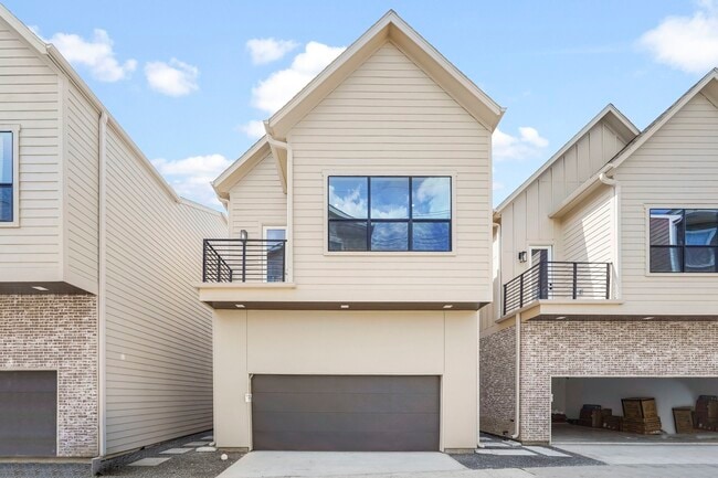 property at 4105 Allen St