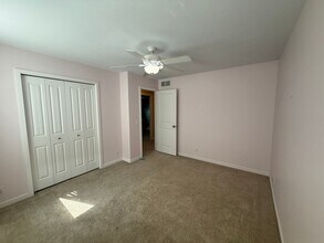 2975 Thornbury Dr in Holland, MI - Building Photo - Building Photo