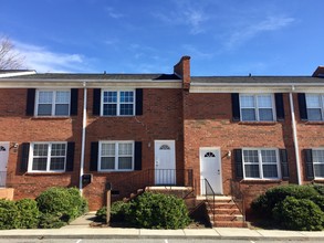 Nottingham Townhomes in Gastonia, NC - Building Photo - Building Photo