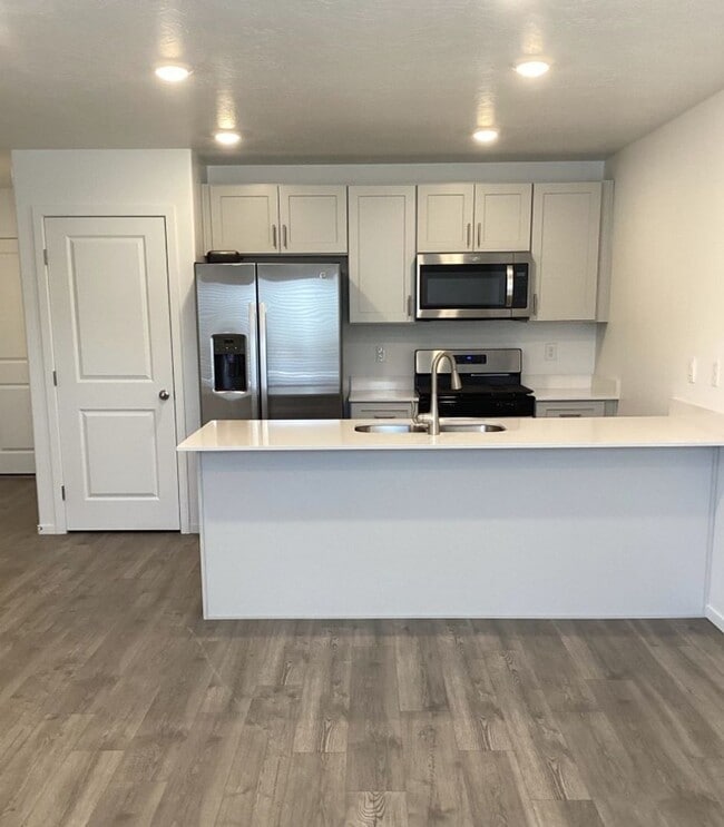 543 May Dr in Cedar City, UT - Building Photo - Building Photo