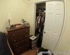 1615 Commonwealth Ave in Boston, MA - Building Photo - Building Photo