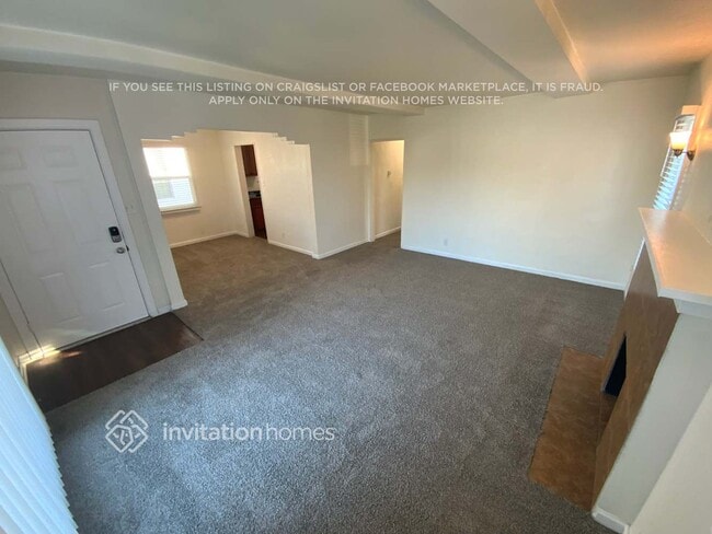 1626 W 60th Pl in Los Angeles, CA - Building Photo - Building Photo