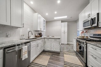 2339 S Acoma St in Denver, CO - Building Photo - Building Photo