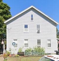 11 Lincoln Rd in Newton, MA - Building Photo