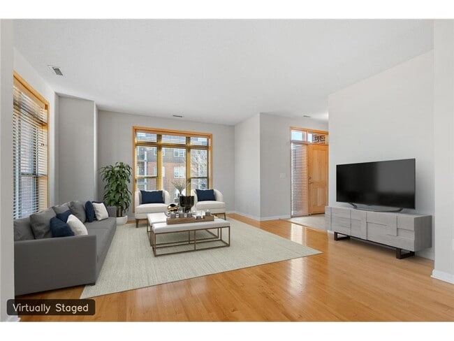 731 Mercer St in St. Paul, MN - Building Photo - Building Photo