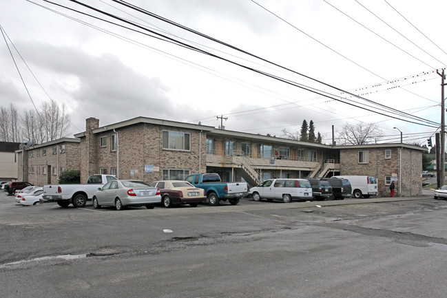 J & E Apartments in Seattle, WA - Building Photo - Building Photo