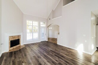 9168 Acadia Pl in Cordova, TN - Building Photo - Building Photo