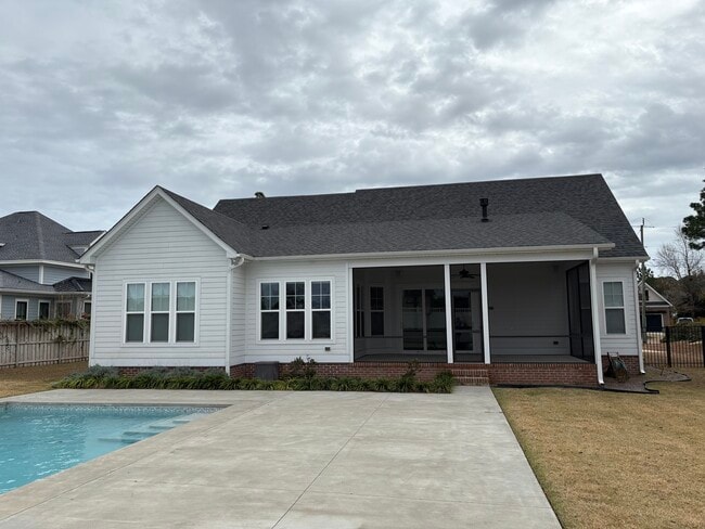 729 Windemere Rd in Wilmington, NC - Foto de edificio - Building Photo