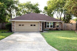 1106 Lockridge in McKinney, TX - Building Photo