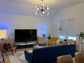 1122 Silverthorne Trl in Justin, TX - Building Photo - Building Photo