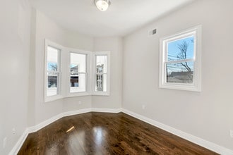 141 Westminster Pl, Unit 1 in Lodi, NJ - Foto de edificio - Building Photo