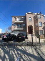 130 Hudson St in Newark, NJ - Building Photo