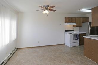 Cimarron Apartments in Fargo, ND - Foto de edificio - Interior Photo