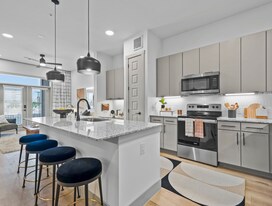 3404 Mindoro Cir in Fort Worth, TX - Building Photo