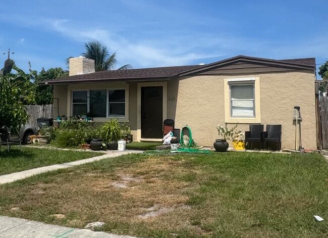 2320 Cypress Rd