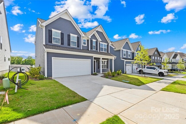 18016 Wilbanks Dr in Charlotte, NC - Building Photo - Building Photo