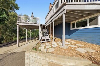 5100 Leona St in Oakland, CA - Building Photo - Building Photo