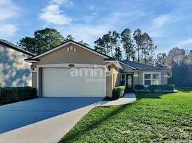 216 W Jayce Wy in St. Augustine, FL - Building Photo